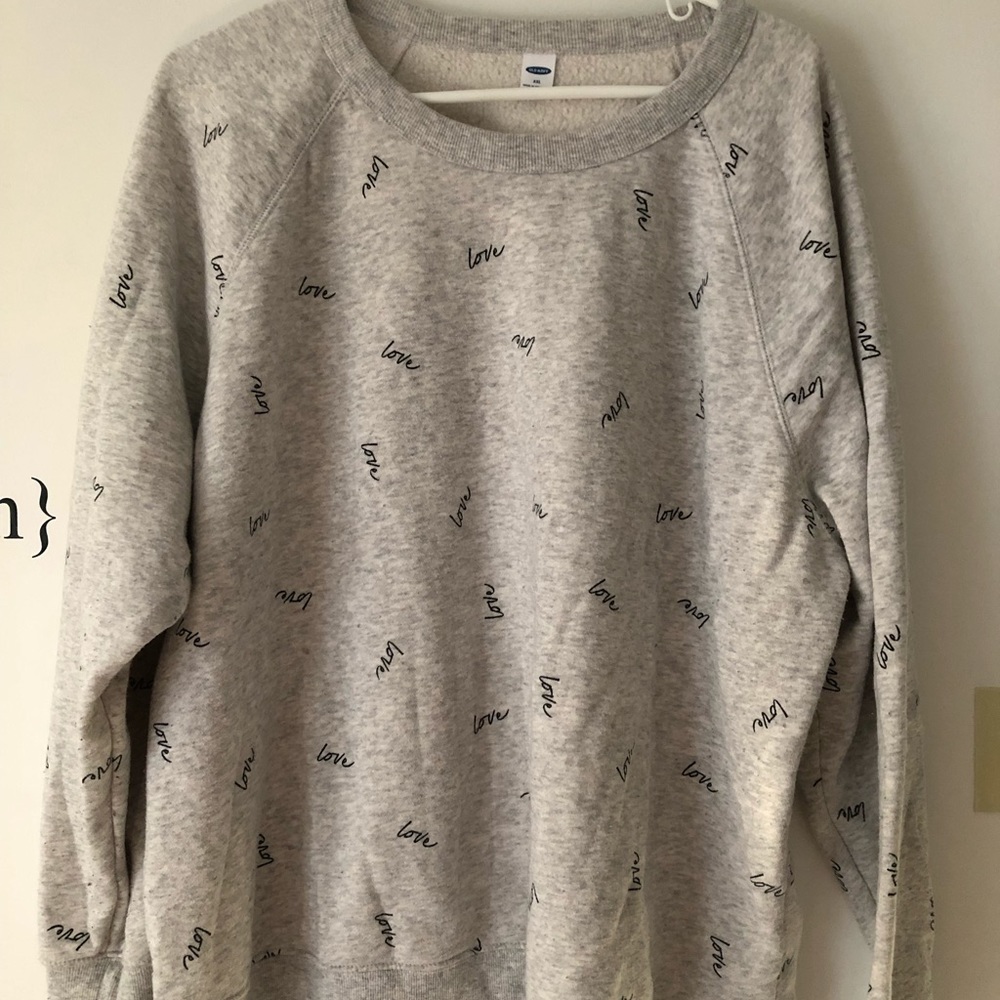 Old navy crew neck sweatshirt